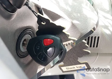 2010 Toyota Corolla Le z USA, uszkodzony, nr VIN 2T1BU4EE2AC529109